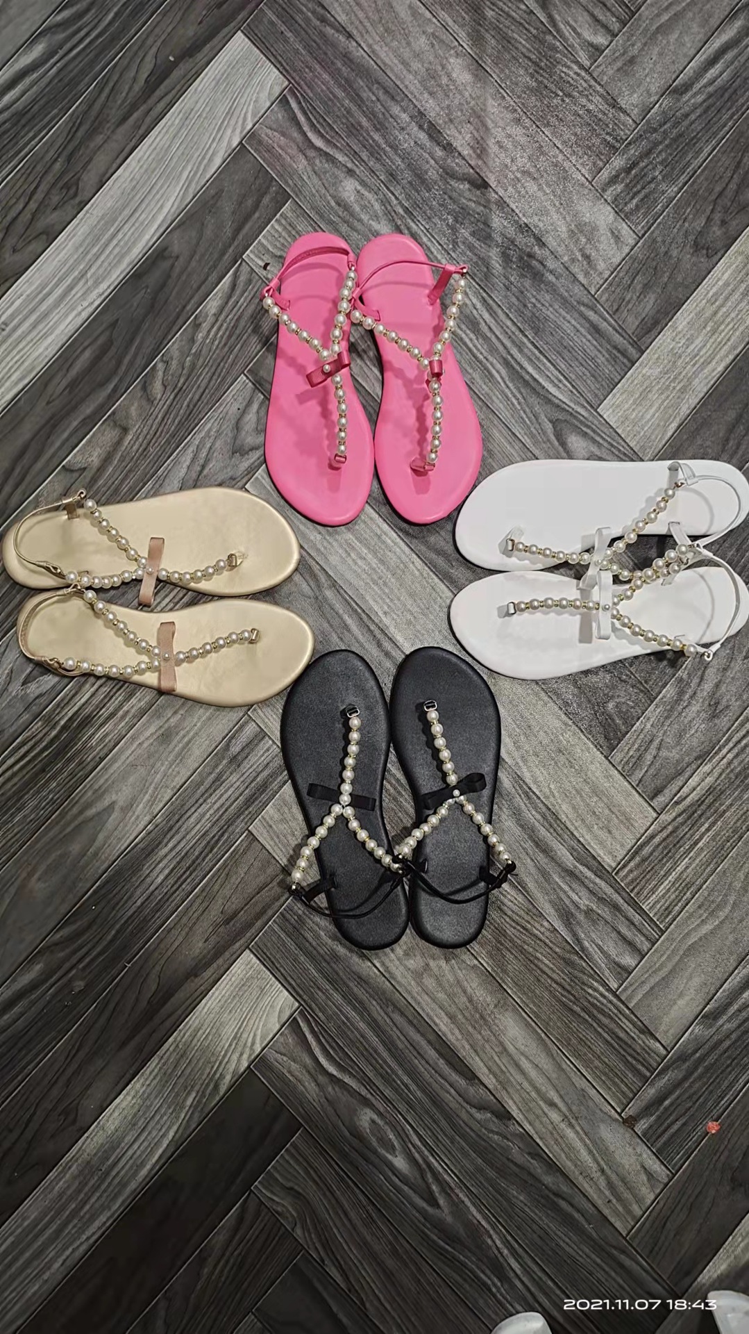 Summer Beach Casual Slipper Flip-flops Outdoor Beaded Roman Miter Sandals Women