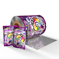 Rouleau de film alimentaire en aluminium imprimé personnalisé coloré de qualité alimentaire pour chocolat, lait, bonbons, biscuits, emballage résistant à l'humidité