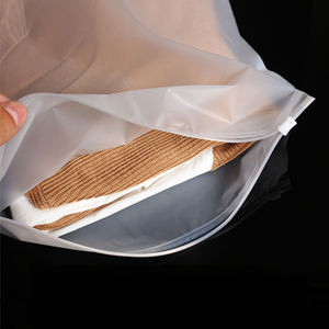 Bolsas <span class=keywords><strong>de</strong></span> Plástico Transparente PE Personalizadas, Resistentes y Reutilizables, con Cierre, para Ropa, Camisetas, Vestidos, YIBO, Venta al Por Mayor <span class=keywords><strong>de</strong></span> Fábrica - Product Image 3
