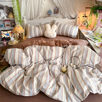 Parure de lit double rayée douce en gaze de polyester respirante style Cottagecore pour chambre à coucher et chambre d'amis (normes européennes)