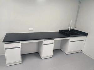 Banc de laboratoire scolaire en métal autoportant - Design moderne, prix d'usine, assemblage rapide pour les expériences scientifiques - Product Image 2