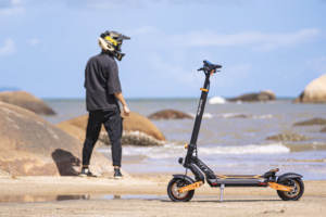 สกู๊ตเตอร์ไฟฟ้า G2 Max Long Range พับได้ น้ำหนักเบา กันน้ำ IP54 โครงอะลูมิเนียม รับน้ำหนักได้ 120 กก. เหมาะสำหรับนักเรียน มหาวิทยาลัย และในเมือง - Product Image 6