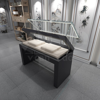 Museum Display steht transparente Anzeige für Museum Brathähnchen Vitrine