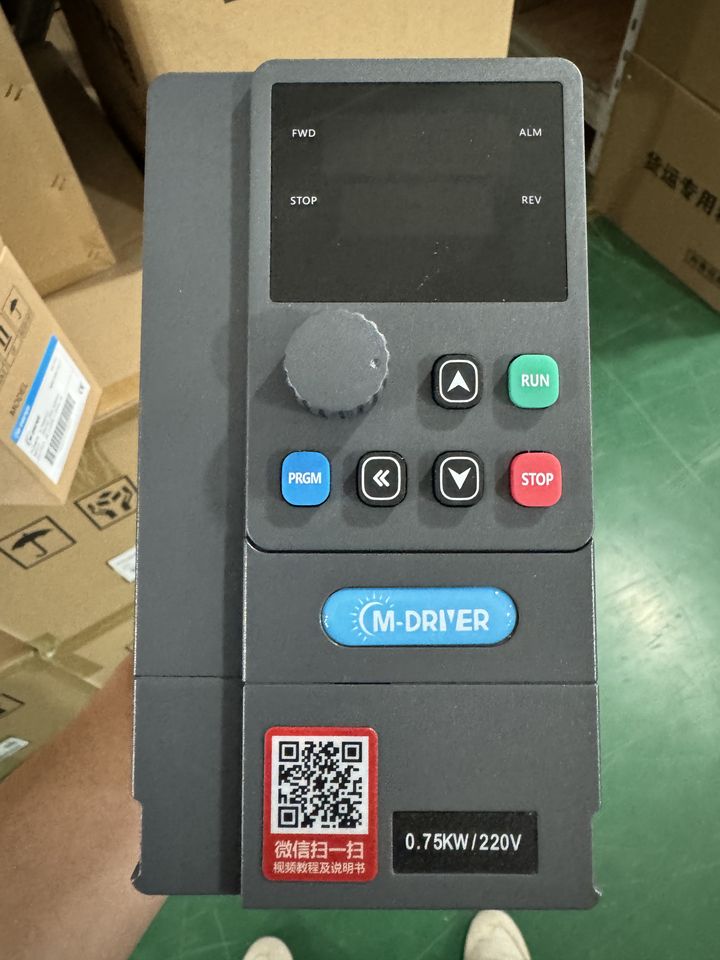 Single Phase to 3 Phase Frequency Drive 220V 0.75kw| Alibaba.com