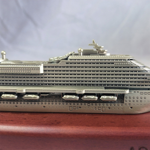 Nhà Sản Xuất Tùy Chỉnh Chất Lượng Cao Thiết Kế Cruise <span class=keywords><strong>Ship</strong></span> Máy Tính Để Bàn Trang Trí Cruise <span class=keywords><strong>Ship</strong></span> Mô Hình - Product Image 4