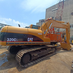 Excavatrice sur chenilles CAT 320CL de 20 tonnes avec godet de 1 m³ de capacité, modèle d'excavatrice sur chenilles CAT 320CL d'occasion - Product Image 2