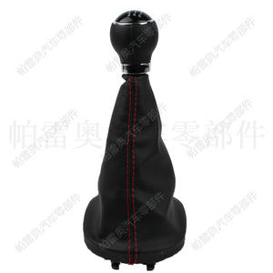 Poignée de levier de vitesse Volkswagen 6 vitesses en cuir avec surpiqûres rouges, design ergonomique pour Passat B6 Caddy - Product Image 3