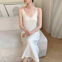 Elegantes Damen-Maxikleid aus 100% Kaschmir mit V-Ausschnitt, dünnen Trägern, ärmellos, lang, weich und vielseitig zum Schichten geeignet