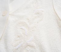 Ensemble élégant pour femmes, cardigan en tricot à col en V avec broderie et strass, pull en tricot blanc crème de luxe, jupe midi, tenue deux pièces pour femmes