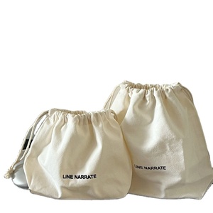 Sacs à chaussures en toile de coton mousseline blanche avec cordon de serrage, personnalisables avec logo, sacs anti-poussière et sacs à bijoux – Prix direct usine - Product Image 1