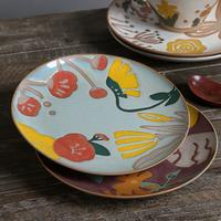 Nouvelle conception de fournitures de restaurant, assiette à dessert vintage japonaise, ensemble d'assiettes en céramique personnalisées à vendre
