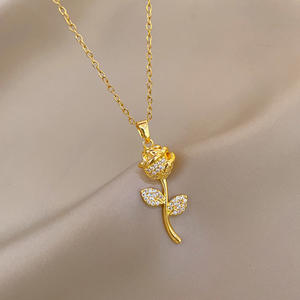 Collar con colgante de moda de hierba de tulipán para hombres y mujeres Venta caliente de acero de titanio de moda - Product Image 1