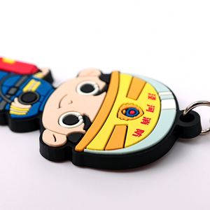 Cadeaux promotionnels personnalisés pour entreprises, porte-clés en PVC léger, dessin animé personnalisé, mignon, tendance, écologique, durable, de haute qualité - Product Image 4