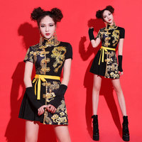 Ensemble de tenue de performance sexy pour femmes, style Cheongsam Qipao court, pour danse jazz chinoise traditionnelle, idéal pour les groupes de filles à des fins promotionnelles