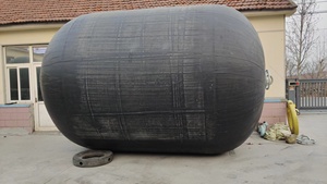 Protection garde-boue pneumatique en caoutchouc de type yokohama sur quai port quai quai ponton quai bateau bateau bateau pare-chocs chaîne de pneus - Product Image 3