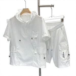 Conjunto de Camiseta Negra con Capucha y Manga Corta para Hombre Crown Gate International, Bolsillos Tipo Cargo, Secado Rápido, Antiarrugas, Estilo Hip Hop, Ropa de Otoño - Product Image 4
