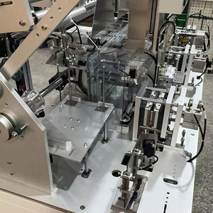 <span class=keywords><strong>Machine</strong></span> d'emballage automatique de gants jetables en PE de qualité alimentaire, <span class=keywords><strong>machine</strong></span> de fabrication de gants, <span class=keywords><strong>machine</strong></span> de pliage et d'emballage de gants en papier, film, nylon, <span class=keywords><strong>TPE</strong></span> - Product Image 4