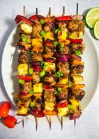 Brochettes de barbecue professionnelles en acier inoxydable de qualité supérieure, résistantes à la corrosion, couteaux à bois, outils de nettoyage au gaz disponibles chez Knives World