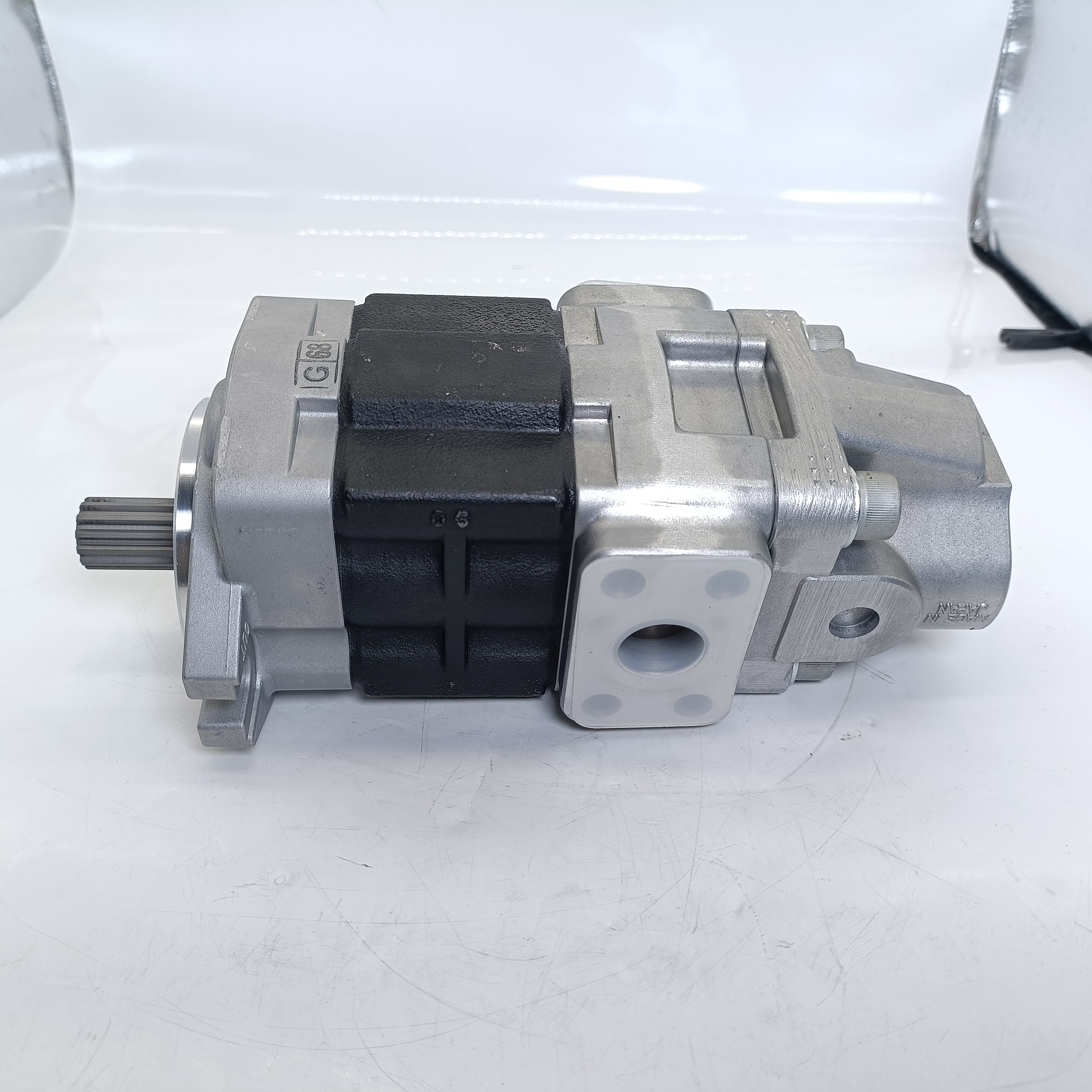 Shimadzu Pump SDY1-27.5F2H2-L896 - High Pressure Gear Pump