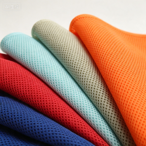 En stock – Tissu maillé 3D respirant 100 % polyester 290 GSM 150D pour sièges de voiture, de moto, sacs et accessoires - Product Image 1
