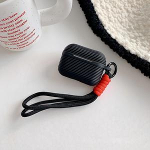Étui antichoc pour écouteurs avec sangle en silicone souple pour AirPods 2025 Pro 3, étui avec sangle de poignet, étui souple respectueux de la peau - Product Image 3
