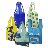 Sac de supermarché en gros 2026 Nouveau Sac cadeau pliable en nylon recyclé écologique personnalisé Sacs d'épicerie pliables à bandoulière en polyester
