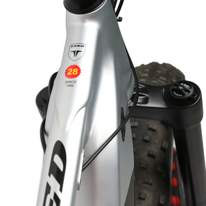 Bicicleta de Montaña Eléctrica de 26 Pulgadas, 9 Velocidades, 48V, 750W, Motor Trasero, Frenos de Disco, Modelo X9 Plus con Neumáticos Anchos para Hombre - Product Image 4