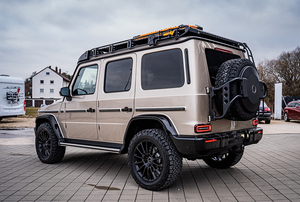 <span class=keywords><strong>Classe</strong></span> G W464 <span class=keywords><strong>4x4</strong></span> Off Road Kits de carrosserie Porte-bagages de toit Échelle Spoiler Lumière Pare-chocs avant Pare-chocs arrière Treuil Bêche Hache Pièces d'extérieur - Product Image 4