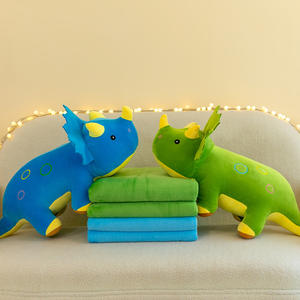 AIFEI mainan selimut Naga Segitiga tujuan ganda dan bantal pendingin udara 2-in-1 selimut tidur siang anak-anak dengan pengisi katun PP - Product Image 4