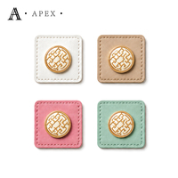 APEX Fabricant de patchs en cuir personnalisés pour accessoires de mode hijab et abaya, étiquettes en cuir pour vêtements, foulards, chapeaux, sacs et couvre-chefs