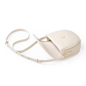 Fabricación de Bolsos de Cuero en Guangzhou, Logotipo Personalizado OEM, Bolsos de Diseño Retro para Mujer, Sac Main Pour Femmes - Product Image 3