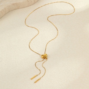 Collier pendentif personnalisé en acier inoxydable 316l plaqué or 14k 18k résistant à l'eau, collier en forme de cœur pour femmes - Product Image 3