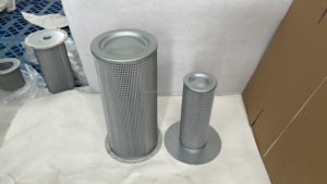 ตัวกรองน้ำมันเครื่องอัดอากาศ MANNY สภาพใหม่ รุ่น 250034-133 พร้อมตัวกรองอากาศแบบแห้ง กระดาษกรองใยแก้ว มาตรฐาน ISO - Product Image 3