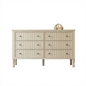 Lit bébé moderne en bois massif pour nouveau-né, design personnalisable en blanc pour chambre à coucher - Product Image 1