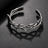 Bracelet de manchette d'épine gothique, bracelet punk en fil de fer barbelé, bijoux torsadés en acier inoxydable