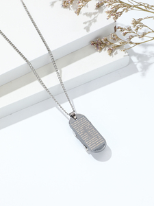 Collar de gargantillas con colgante de monopatín con letras para hombres, mujeres, parejas, collar largo de acero de titanio, collar de regalos para <span class=keywords><strong>novio</strong></span> - Product Image 2