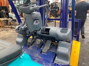 Carretilla elevadora manual automática Komatsu Fd30 de 3 toneladas usada a la venta Carretilla elevadora de combustión interna de segunda mano - Product Image 3