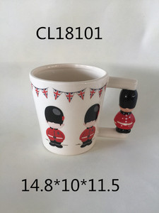 Personalizado de cerámica roja Routemaster Londres iconos de dos pisos en forma de autobús con asa 3D café té taza para regalos - Product Image 5
