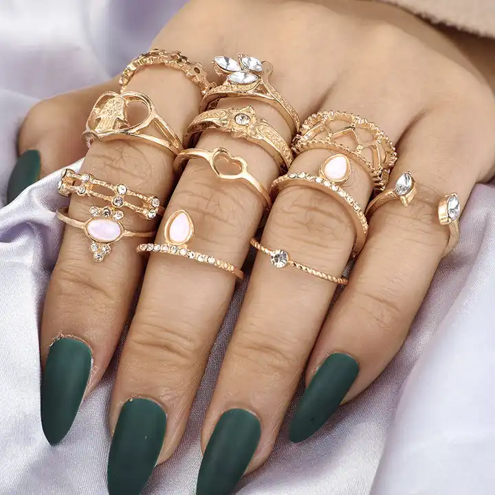 Balenciaga All-Fingers Ring | BLESQUE