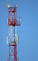 Tour tubulaire triangulaire autoportante |   Support à 3 pieds pour montage d'antenne cellulaire