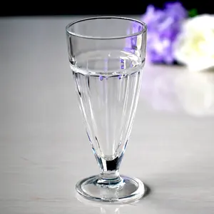 उच्च गुणवत्ता रचनात्मक और लवली घर उपयोग पानी कप बर्फ खीर गिलास कप शराब जाम चश्मा