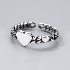 Anello a forma di cuore in acciaio inossidabile per regalo unisex, gioielli di moda T0185 - Product Image 1