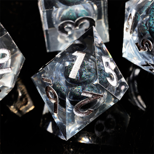 Mini Hành Tinh Bán Buôn Dnd Nhựa Con Xúc Xắc Đặt Rồng Và Dungeon Lõi Lỏng Đa Diện Sắc Nét Cạnh Trpg Tùy Chỉnh D & D RPG Xúc Xắc - Product Image 6