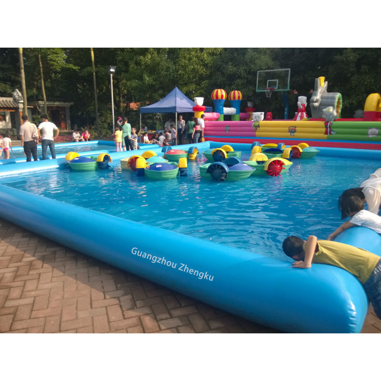 पोर्टेबल pvc inflatable स्विमिंग पूल बच्चों के लिए आउटडोर बड़े inflatable पानी पूल