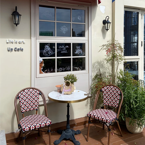 Sedia da Ristorante Impilabile per Esterni in Rattan con Copertura, Stile Francese, per Cortile, Caffè all'Aperto, Giardino, Casa e Bar - Product Image 1