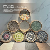 Plateau rond en rotin de 13,8 pouces avec incrustation de nacre, ensemble de 6 sous-verres en rotin pour table basse, décoration d'intérieur pour la cuisine