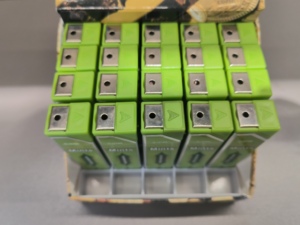 Encendedor de Cigarrillos de Metal de Lujo Personalizado, Encendedor de Chispa a Prueba de Viento con Diseño de la <span class=keywords><strong>Bandera</strong></span> de Cuba, Recargable con Butano y Duradero - Product Image 2