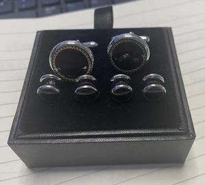 Daili biểu tượng tùy chỉnh 2 Khuy măng sét và <span class=keywords><strong>4</strong></span> đinh tán đặt hộp quà tặng cho kỷ niệm Khuy măng sét và đinh tán Đóng gói hộp - Product Image 6