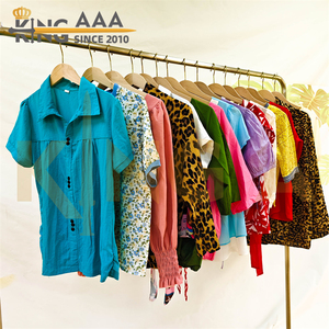 Blusas Casuales Mixtas de Segunda Mano para Mujer, Top Corto de Poliéster/Algodón, <span class=keywords><strong>Ropa</strong></span> de Verano al por Mayor, Proveedor de Fardos de <span class=keywords><strong>Ropa</strong></span> Usada - Product Image 5