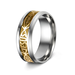 La bague en acier inoxydable avec croix de Jésus, populaire et best-seller, ne se décolore pas. C'est une bague de baptême chrétienne au design tendance - Product Image 5